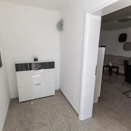 In With Sea View, Terrace, Air Conditioning, Wifi 3492-10 Appartamento *