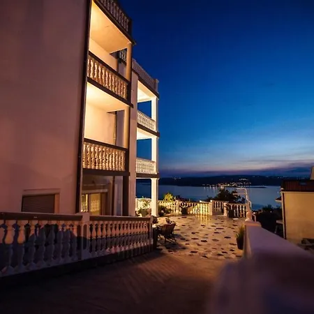 Apartman In With Sea View, Terrace, Air Conditioning, Wifi 3492-10 *