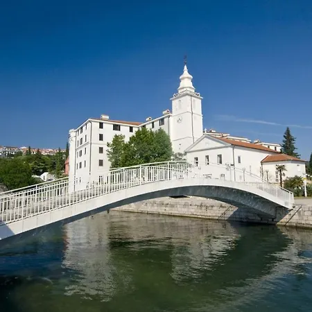 Appartamento In With Sea View, Terrace, Air Conditioning, Wifi 3492-10 Crikvenica