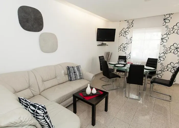 Apartman In With Sea View, Terrace, Air Conditioning, Wifi 3492-10 *