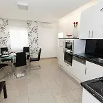 Lejlighed In With Sea View, Terrace, Air Conditioning, Wifi 3492-10