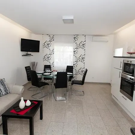 In With Sea View, Terrace, Air Conditioning, Wifi 3492-10 Apartmán Crikvenica