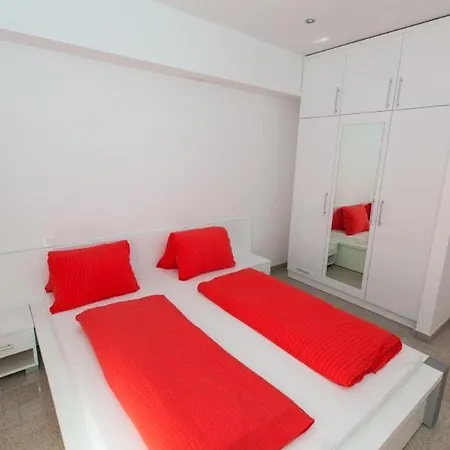 Apartmán In With Sea View, Terrace, Air Conditioning, Wifi 3492-10