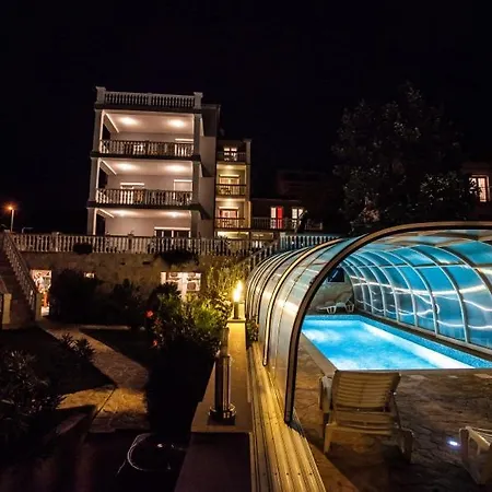 Apartmán In With Sea View, Terrace, Air Conditioning, Wifi 3492-10 *